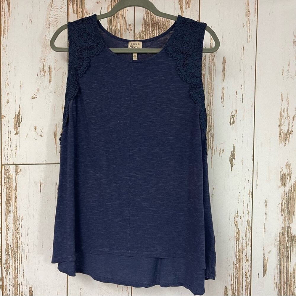 Como Vintage, Tank Top with Lace Details. Size XL. In excellent condition!